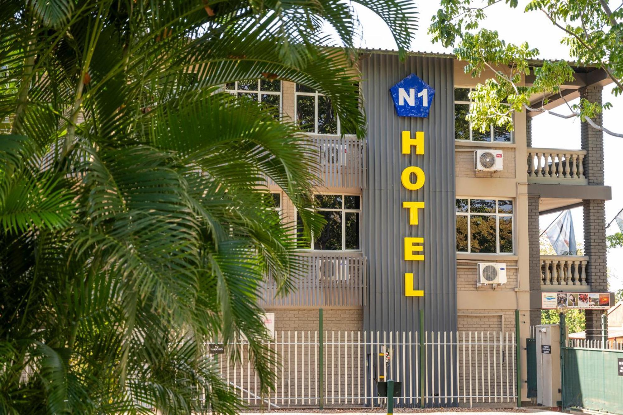N1 Hotel & Campsite Καταρράκτες Βικτωρίας Εξωτερικό φωτογραφία