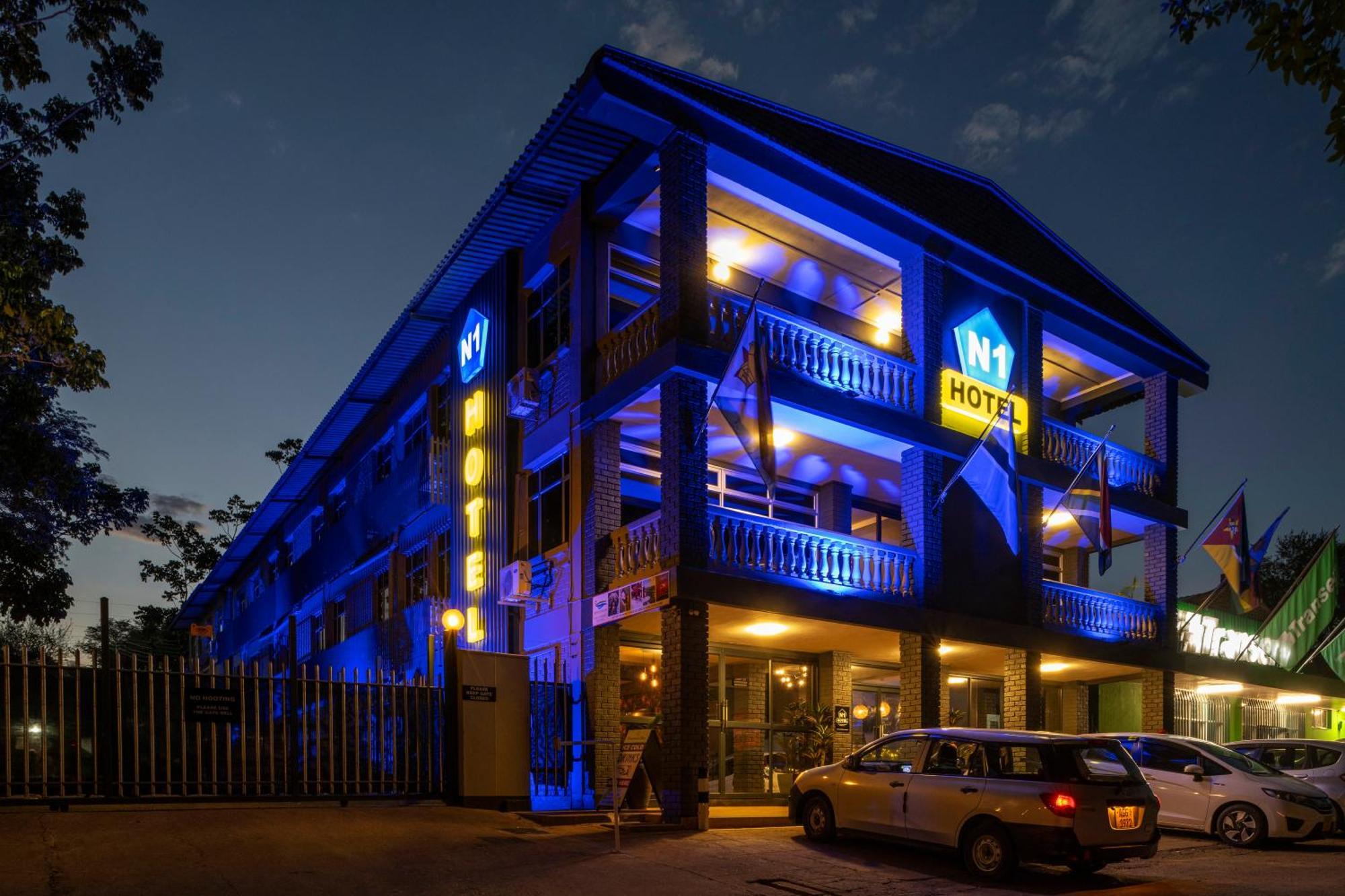 N1 Hotel & Campsite Καταρράκτες Βικτωρίας Εξωτερικό φωτογραφία