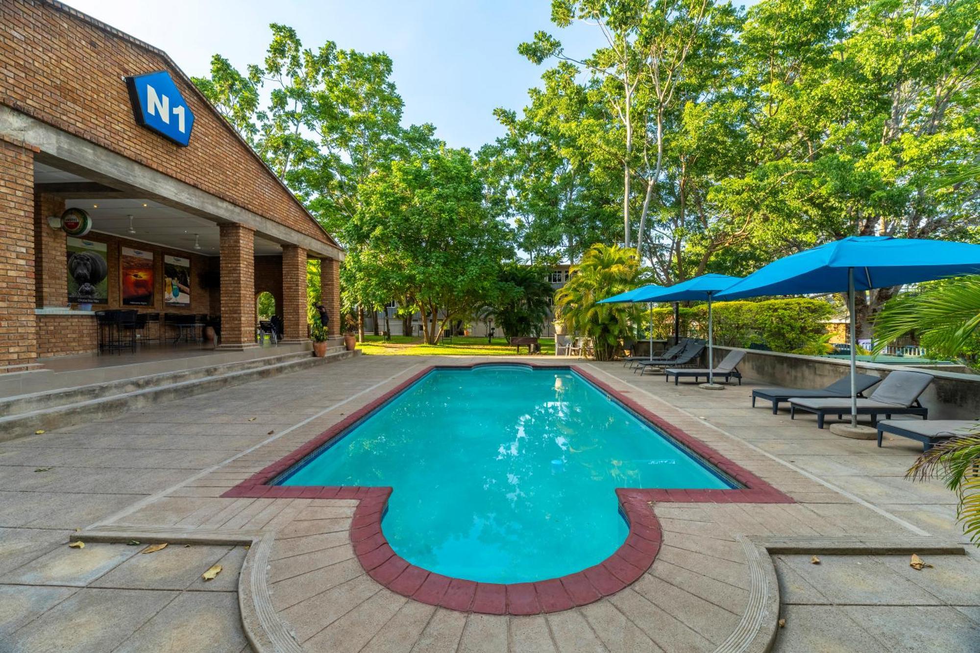 N1 Hotel & Campsite Καταρράκτες Βικτωρίας Εξωτερικό φωτογραφία
